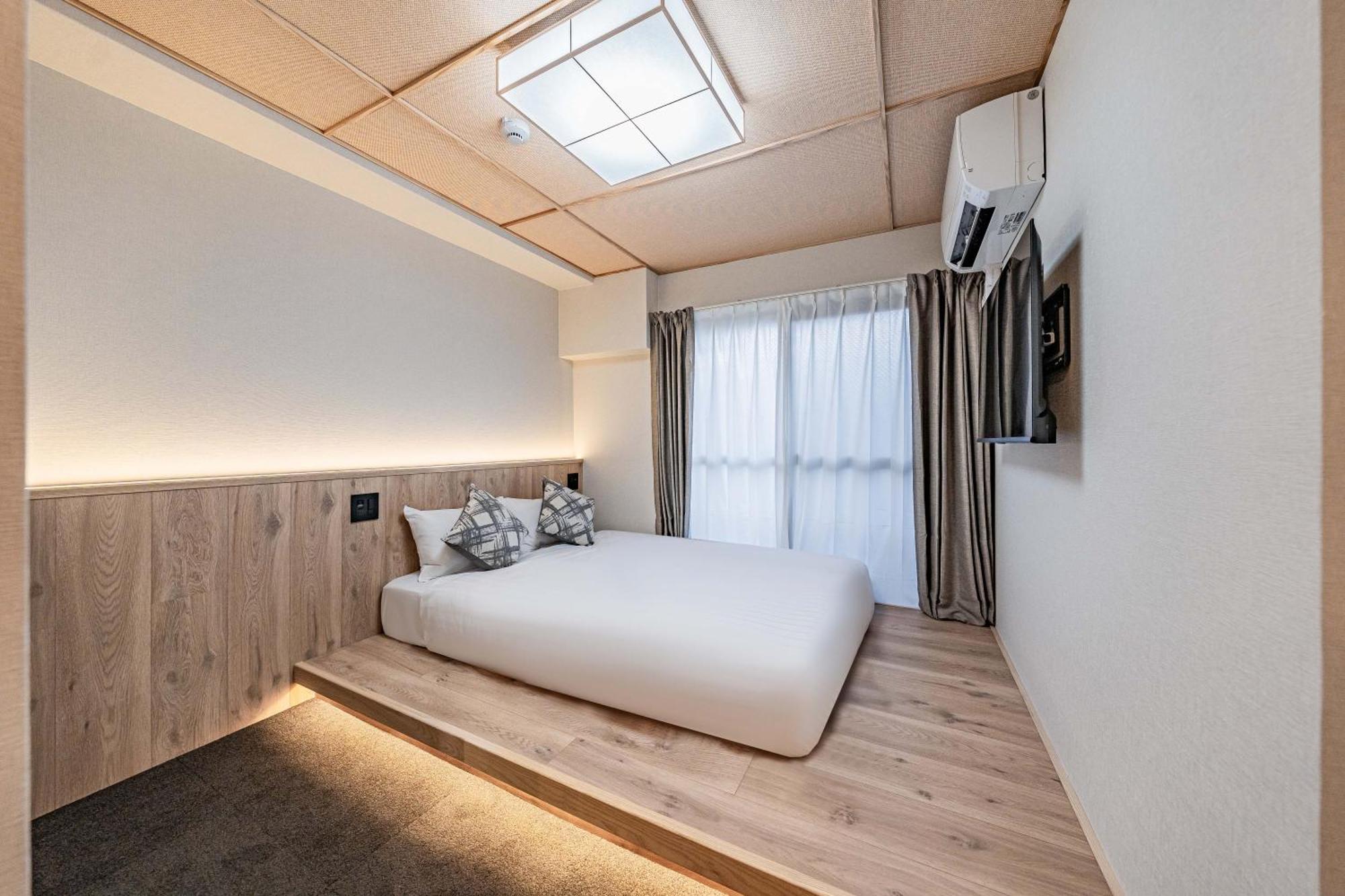 Yasaka Apartment *