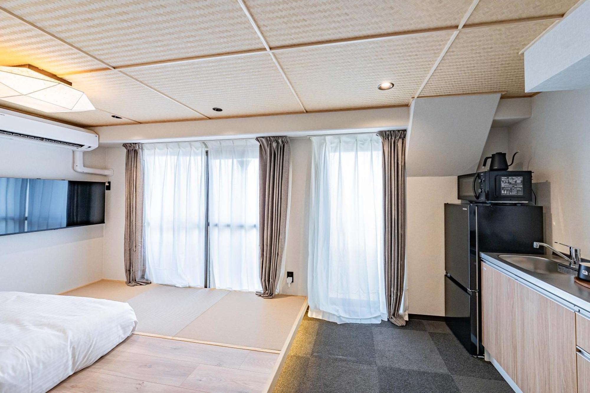 Yasaka Apartment *